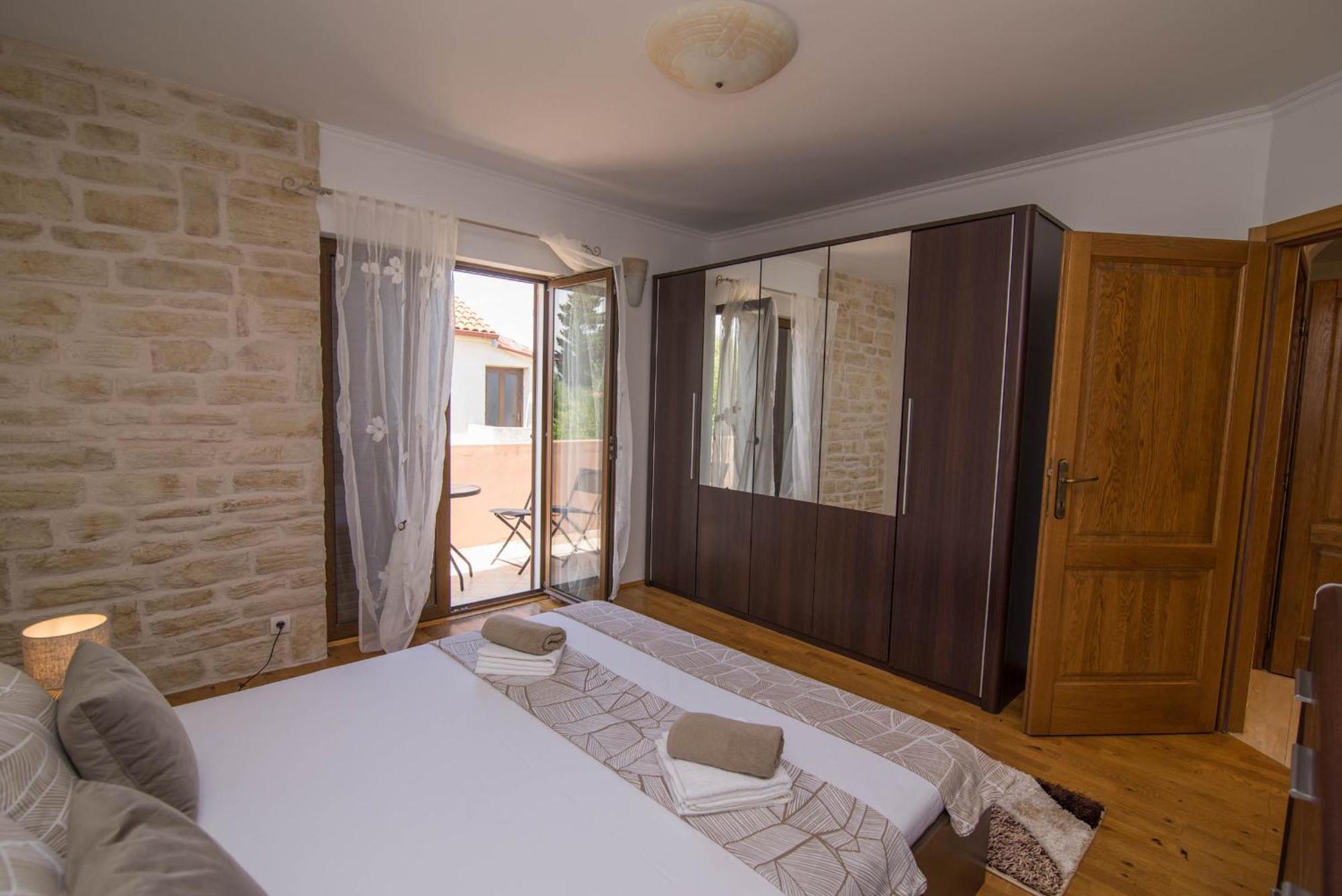 Nereo Lägenhet Mali Lošinj Exteriör bild